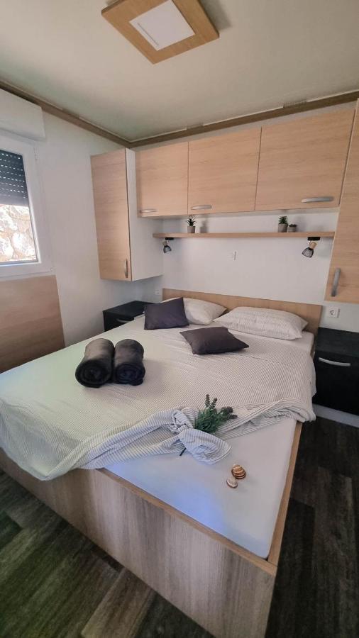 Luxury Mobile Homes Klenovica Eksteriør billede