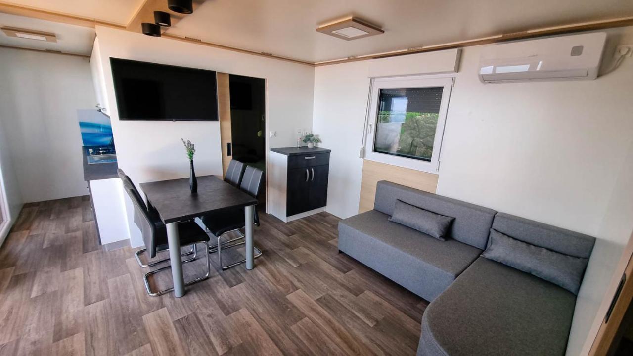 Luxury Mobile Homes Klenovica Eksteriør billede